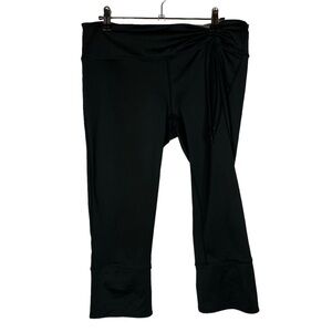 Layer 8 Black Qwick Dry Cinched Side Cropped Athletic Pants M